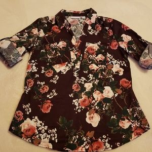 New York & Company, Size Small cotton flower shirt